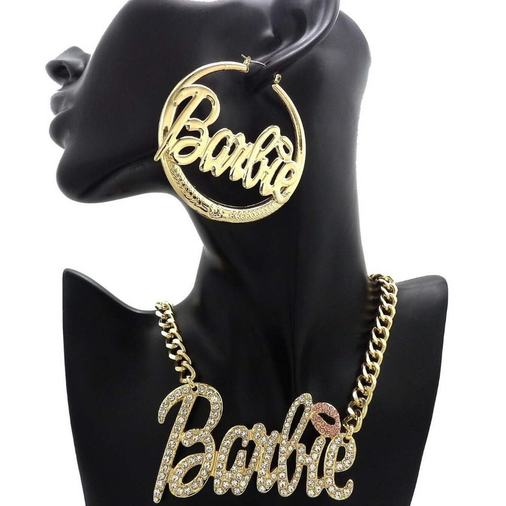 PINK BARBIE PENDANT 8mm/18" LINK CHAIN & EARRING